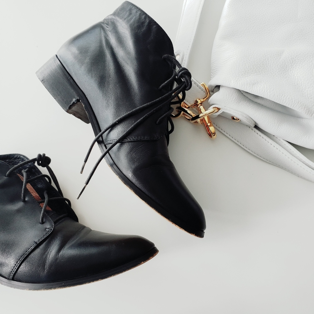 PAPER BOY BOOTIES